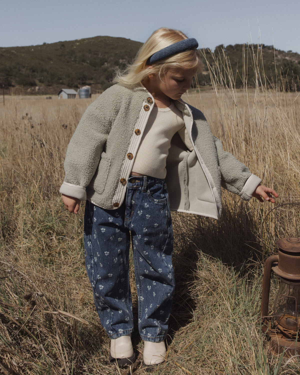 Barrel Pant, Heart Ditsy worn
